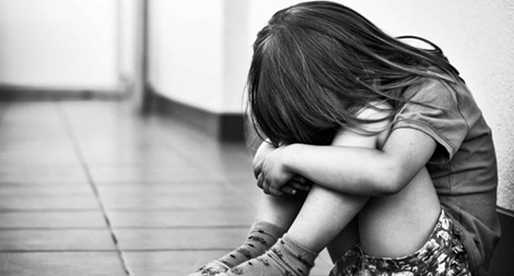 Làm gì để trẻ được sống trong môi trường an toàn?