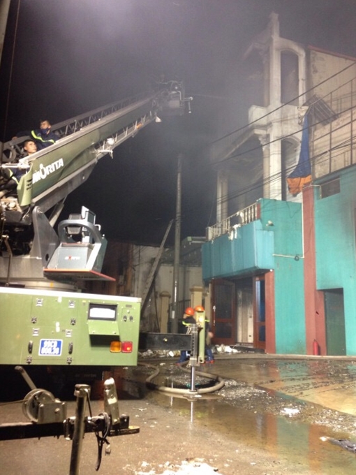 Cháy lớn tại xưởng sản xuất giấy Mylan