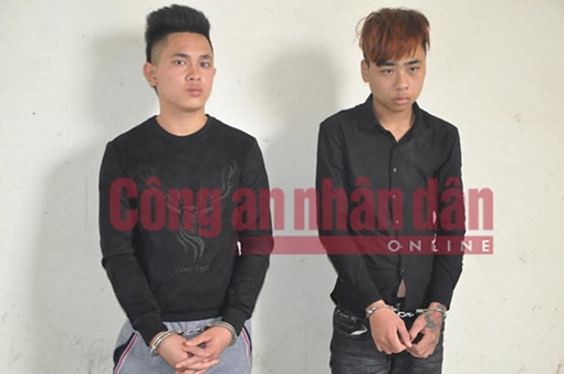 Mâu thuẫn tán gái làng, 2 thanh niên bị đâm chết