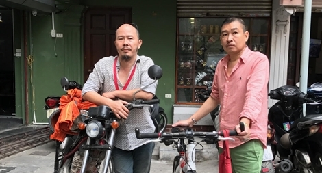 “Múa đôi” Lê Thiết Cương - Đinh Công Đạt