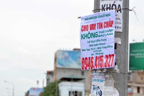 "Vay nóng" trên mạng: Tự đưa cổ vào tròng