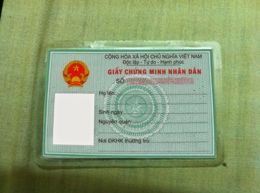 Điều tra vụ làm giấy chứng minh CAND giả để vay 703 triệu đồng