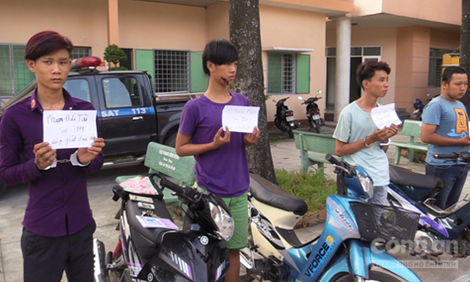 Vết trượt của những đứa trẻ "dạt vòm"