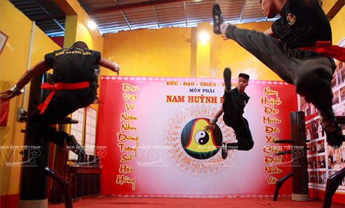 Huỳnh Tuấn Kiệt cử em trai tiếp đón cao thủ Vịnh Xuân