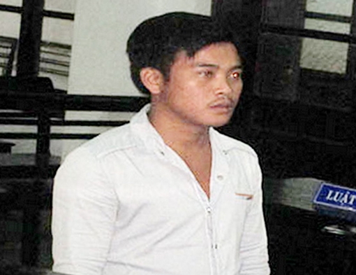 Bị xử phạt 3 năm tù vì “quan hệ” bạn gái “nhí”