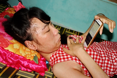 Nghị lực phi thường của một cô gái khuyết tật