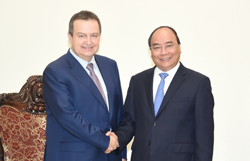 Thủ tướng Nguyễn Xuân Phúc tiếp Phó Thủ tướng thứ nhất Serbia
