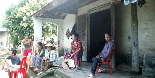 Quê nghèo náo loạn vì vỡ hụi