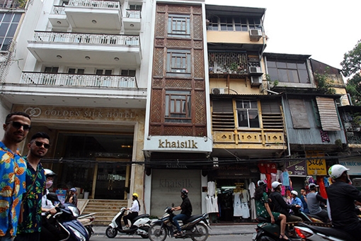 Chuyển vụ sản phẩm Khaisilk Trung Quốc “đội lốt” hàng Việt Nam sang cơ quan Công an Hà Nội