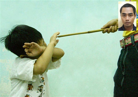 Tạm giam cha dượng đánh con tàn bạo