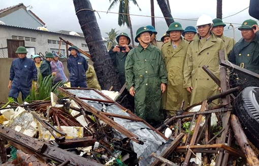 Cơn bão Damrey đi qua để lại tang thương khu Nam Trung bộ