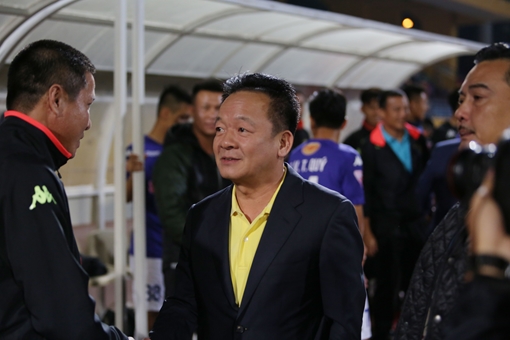 Chiều nay, kết thúc V.League 2017: Có tới 3 chiếc Cúp chờ chủ