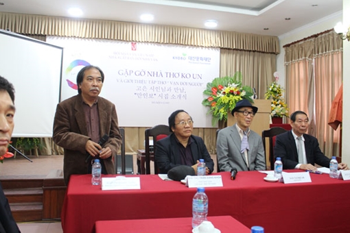 “Ứng cử viên” giải Nobel Văn học người Hàn Quốc giao lưu, ra mắt sách tại Hà Nội