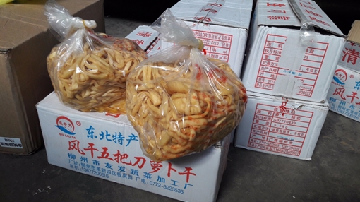 Ngăn chặn thực phẩm bẩn dịp cuối năm