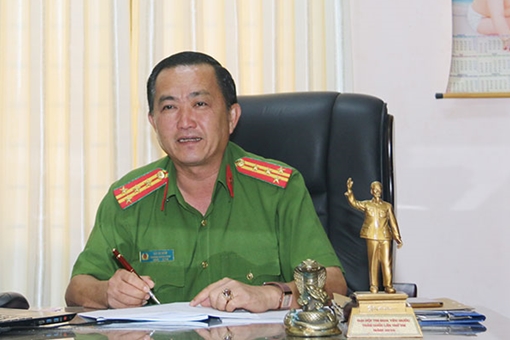  Lấy nhân tâm, thu phục lòng người