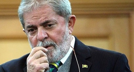 Cựu Tổng thống Lula da Silva chấp nhận ngồi tù
