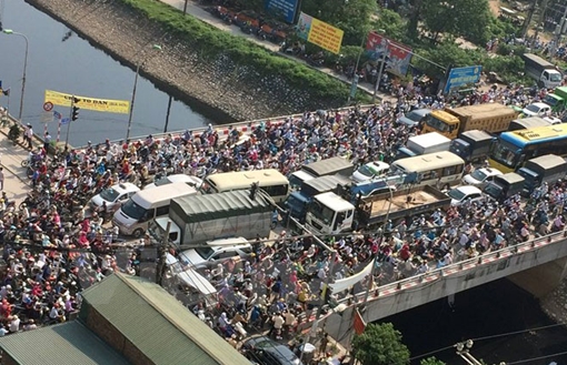Hà Nội rà soát, xử lý các “điểm đen” ùn tắc giao thông