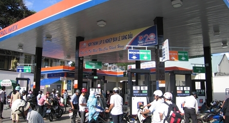 Đừng xem nhẹ lợi ích của người tiêu dùng xăng dầu