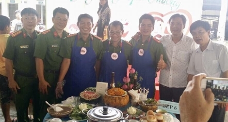 Bắt tội phạm truy nã ở “thành phố công nghiệp”