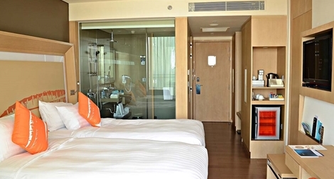 Nguy cơ khủng hoảng thừa nhân lực!