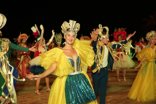 Hòa mình vào Carnaval đường phố DIFF 2018 tại Đà Nẵng