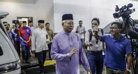 Cựu Thủ tướng Malaysia Najib Razak bị thẩm vấn