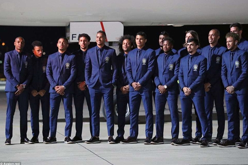 Neymar bảnh trai trong ngày tới Nga