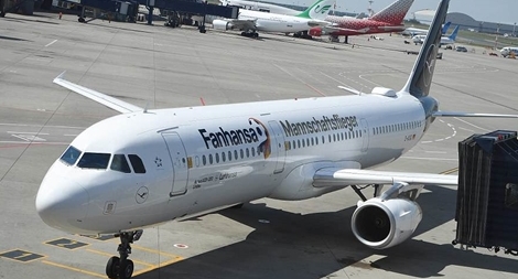 Đội tuyển Đức đến Nga trong tưng bừng, rời Nga trong câm lặng