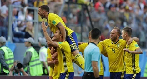  Thụy Điển 1 - 0 Thụy Sỹ: Đội bóng bắc Âu vào tứ kết