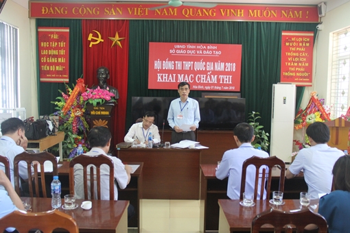 Chấm thi THPT quốc gia: Môn Văn có nhiều điểm 9 nhưng không thiếu điểm liệt