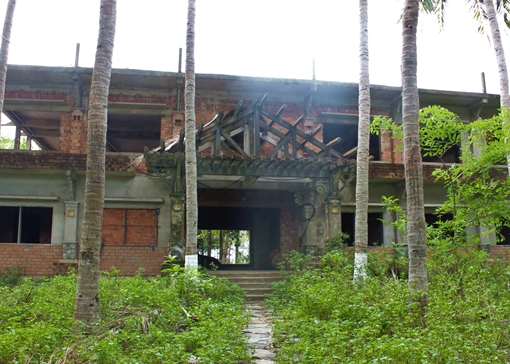 Lập dự án chiếm “đất vàng” rồi bỏ hoang