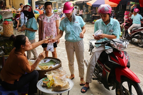 Hàng triệu lao động kỳ vọng vào phương án tăng lương năm 2019