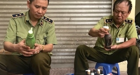 Phát hiện gần 2 tấn mỹ phẩm không rõ nguồn gốc