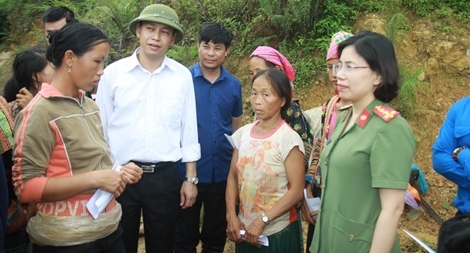 Tình người ở bản Sáng Tùng 