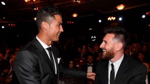Messi lần đầu bỏ phiếu bầu cho Ronaldo