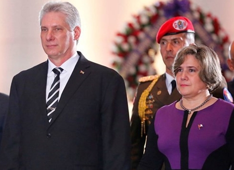Chủ tịch Hội đồng Nhà nước và Hội đồng Bộ trưởng Cuba cùng phu nhân thăm hữu nghị chính thức Việt Nam từ ngày 8 đến 10-11