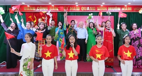 Tổng Bí thư, Chủ tịch nước Nguyễn Phú Trọng dự Ngày hội Đại đoàn kết toàn dân tộc tại nơi cư trú