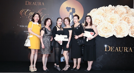 “Candle light party - Tỏa sáng cùng DeAura”: Lời đáp cho vẻ đẹp không tuổi!