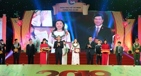 Sao mai Nguyễn Thu Hằng cùng tiền vệ Quang Hải là gương mặt trẻ Thủ đô tiêu biểu 2018