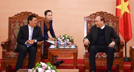 Thủ tướng tiếp Thống đốc Ngân hàng CHDCND Lào