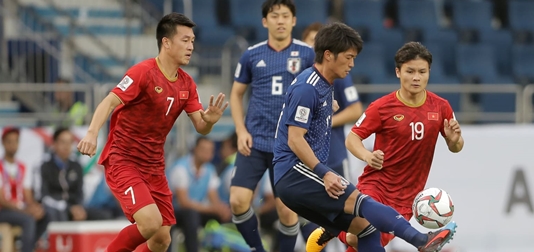Những ngôi sao vàng ngẩng cao đầu trời Asian Cup 2019