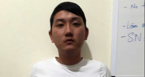 Chủ tiệm vàng  "nuôi ong tay áo"