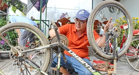 Vị ân nhân của nhiều học sinh nghèo ở vùng cao