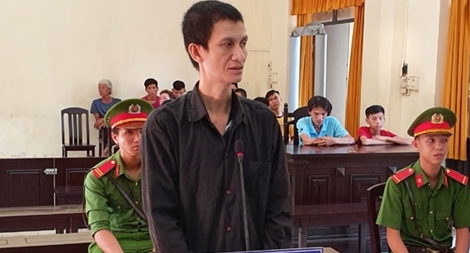 Say rượu, cậu đâm chết cháu ruột