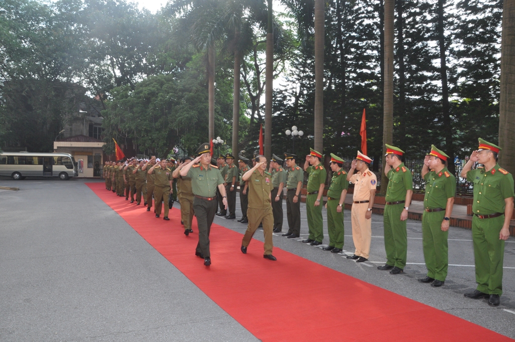 Công an tỉnh Viêng Chăn  thăm và làm việc với Công an tỉnh Hải Dương