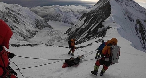 Mùa leo núi chết chóc ở Everest