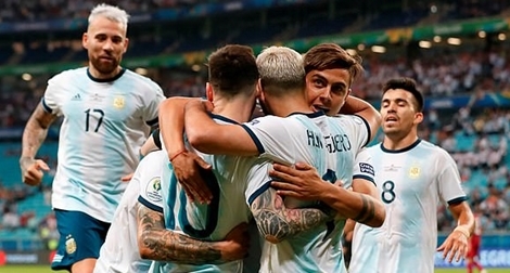 Qatar 0-2 Argentina: Vượt ải thành công