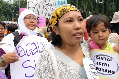 Nạn "cưỡng hiếp trong hôn nhân" ở Indonesia