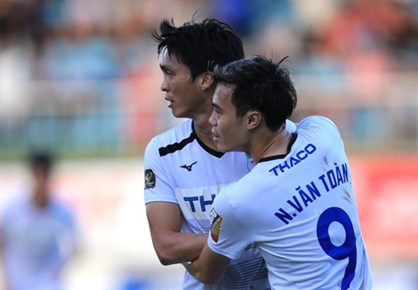 Văn Toàn dẫn đầu danh sách Vua phá lưới nội sau vòng 18 V.league