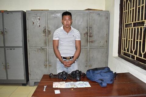 Hết tiền, "phượt thủ" đi cướp